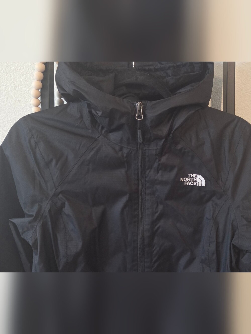 The North Face Women's Black Hooded Shell Jacket - Picture 2 of 6